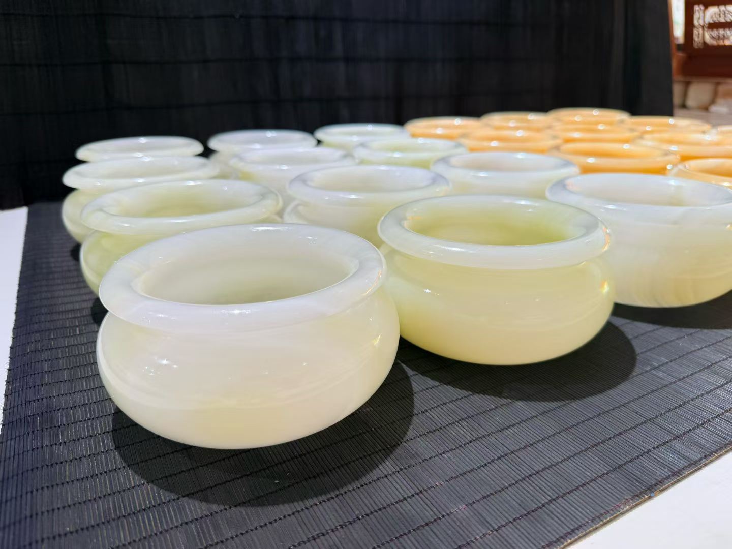 Natural Jade Flower Tray